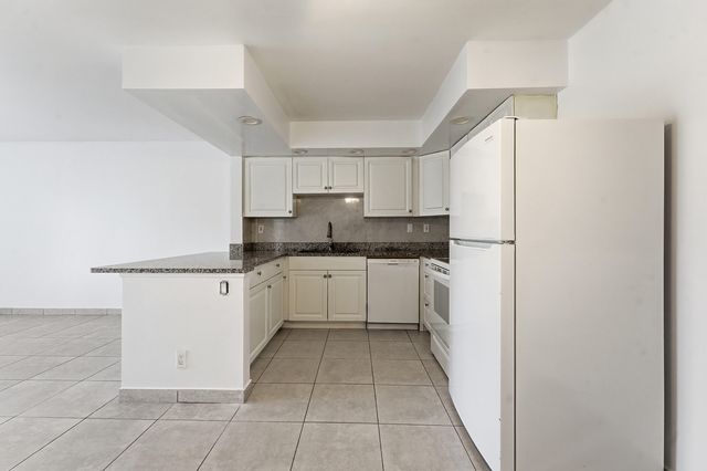 2671 Riverside Drive 1, Coral Springs, FL 33065