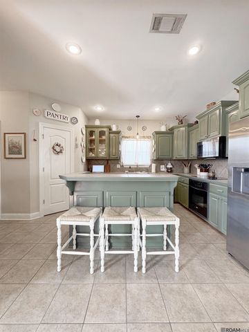 4056 Poplar Grove Dr, Addis, LA 70710