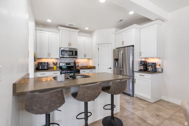 11267 S HIGH CREST LN, South Jordan, UT 84009