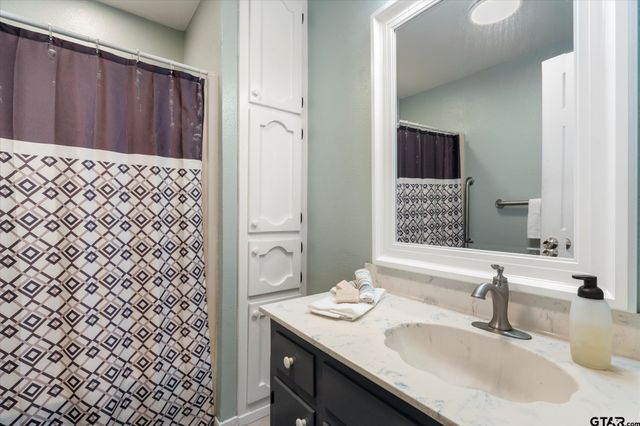 524 Park Lane, Mt Vernon, TX 75457