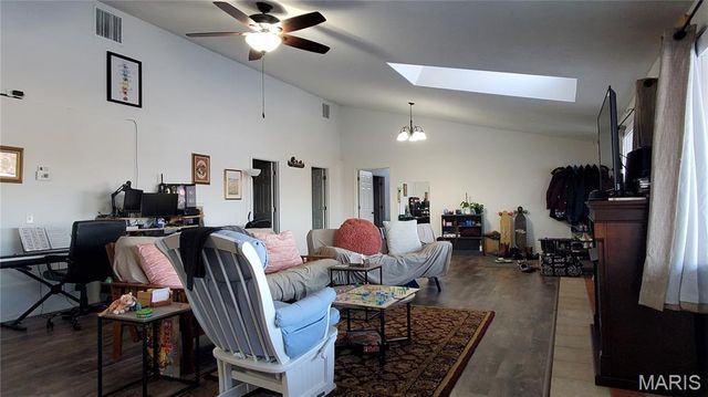 14055 State Route Cc, Salem, MO 65560