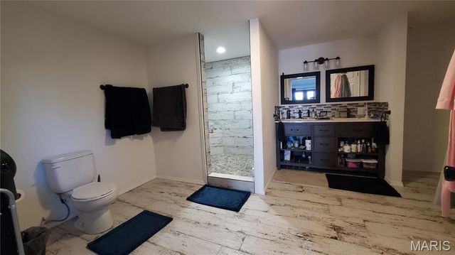 14055 State Route Cc, Salem, MO 65560