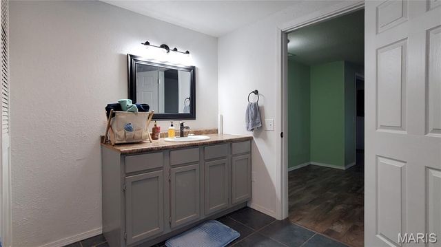 14055 State Route Cc, Salem, MO 65560