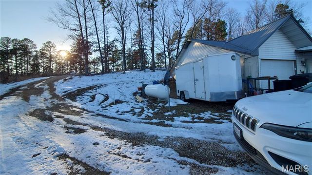 14055 State Route Cc, Salem, MO 65560