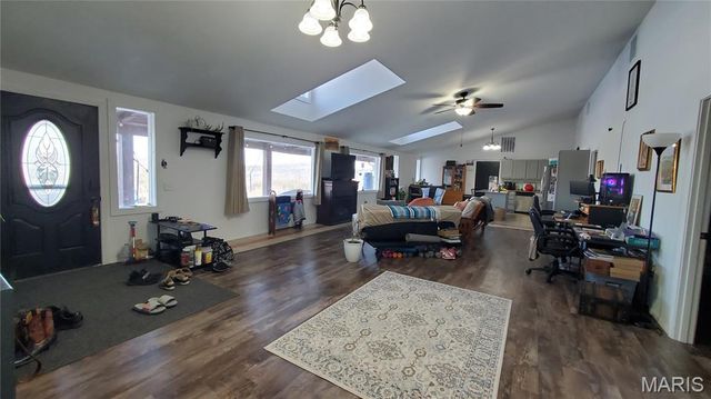 14055 State Route Cc, Salem, MO 65560