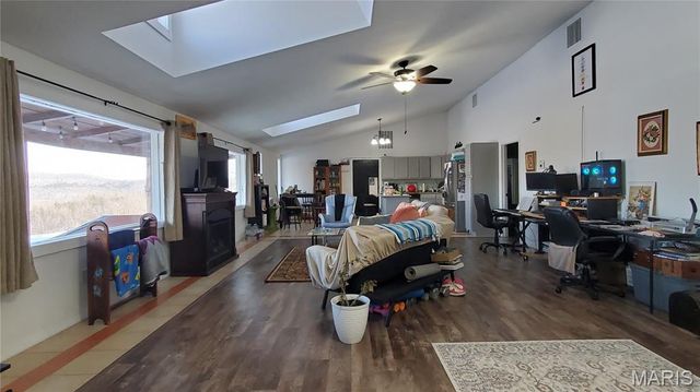 14055 State Route Cc, Salem, MO 65560