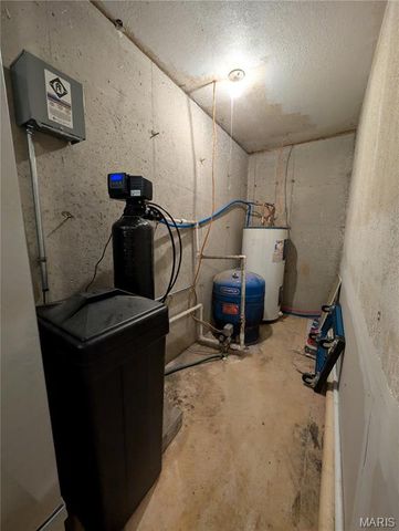 14055 State Route Cc, Salem, MO 65560