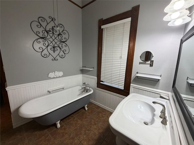 1604 S Austin Ave, Georgetown, TX 78626