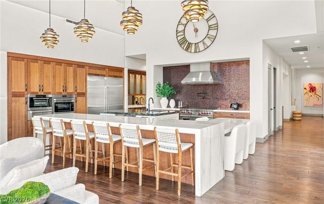 1300 Villa Barolo Avenue, Henderson, NV 89052