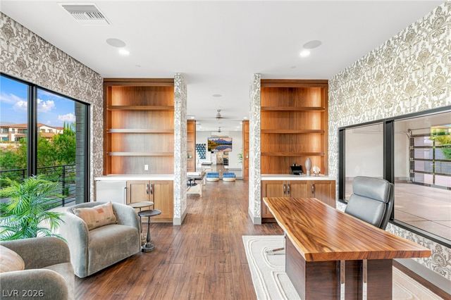 1300 Villa Barolo Avenue, Henderson, NV 89052