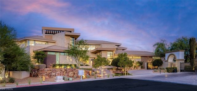 1300 Villa Barolo Avenue, Henderson, NV 89052