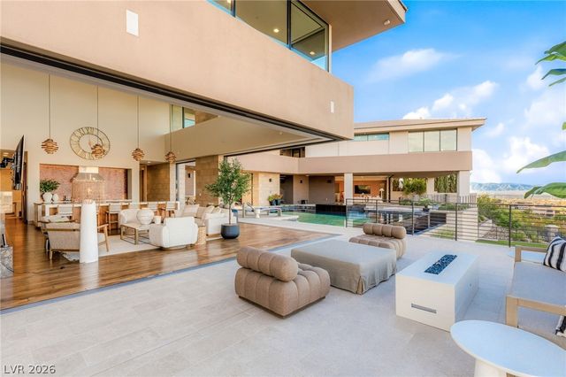 1300 Villa Barolo Avenue, Henderson, NV 89052