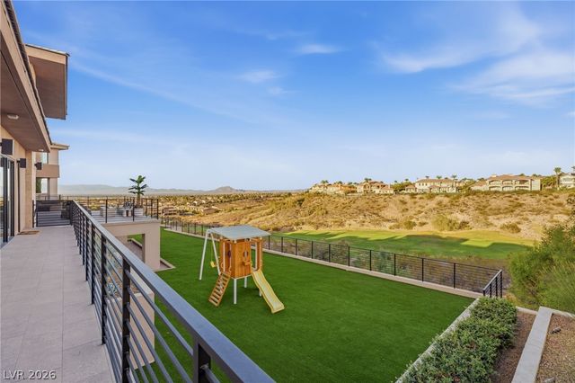 1300 Villa Barolo Avenue, Henderson, NV 89052