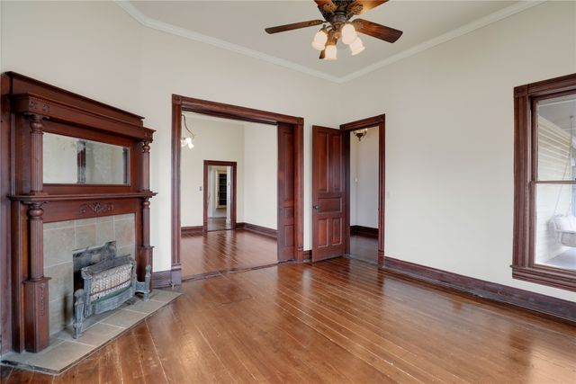 702 N Bradley Street, Mckinney, TX 75069