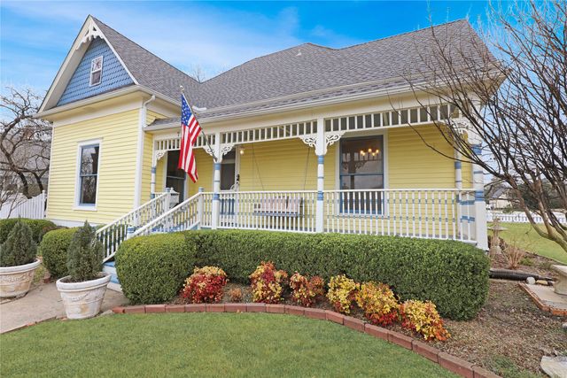 702 N Bradley Street, Mckinney, TX 75069