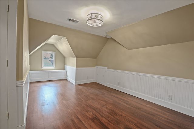 702 N Bradley Street, Mckinney, TX 75069