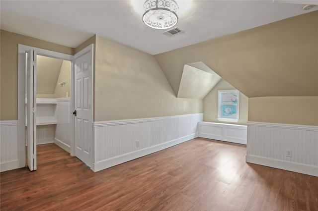 702 N Bradley Street, Mckinney, TX 75069