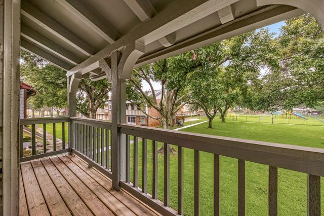 10328 Hammerly Boulevard 10, Houston, TX 77043
