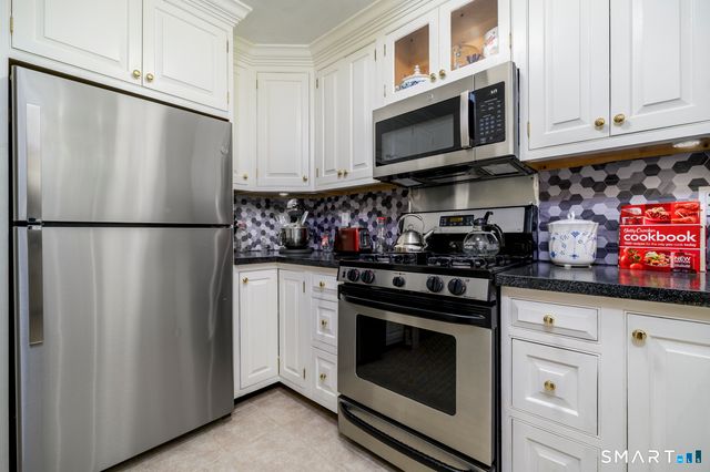 71 Strawberry Hill Avenue 519, Stamford, CT 06902
