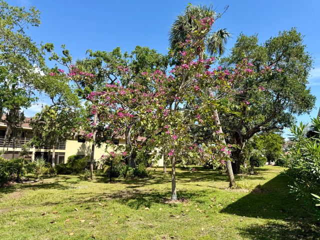 400 18th Street B4, Vero Beach, FL 32960