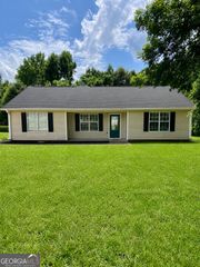372 McCart Road, Mcdonough, GA 30252