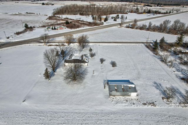 2209 Conrad Road, Standish, MI 48658