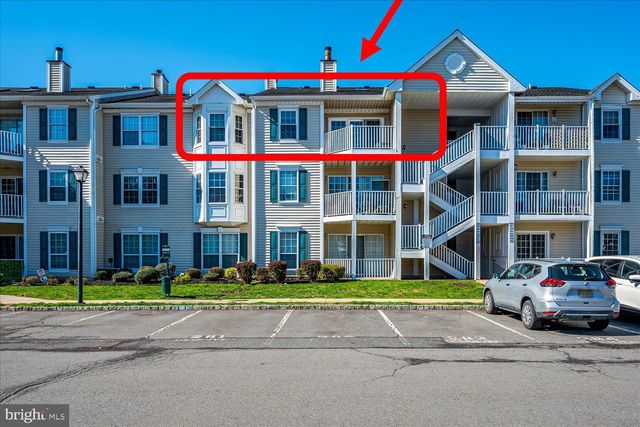 268 KEMPSEY DR, North Brunswick, NJ 08902