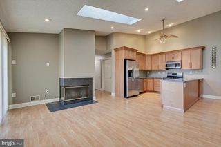 268 KEMPSEY DR, North Brunswick, NJ 08902