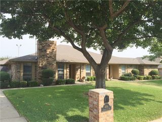 4914 Ledgestone Drive, Fort Worth, TX 76132
