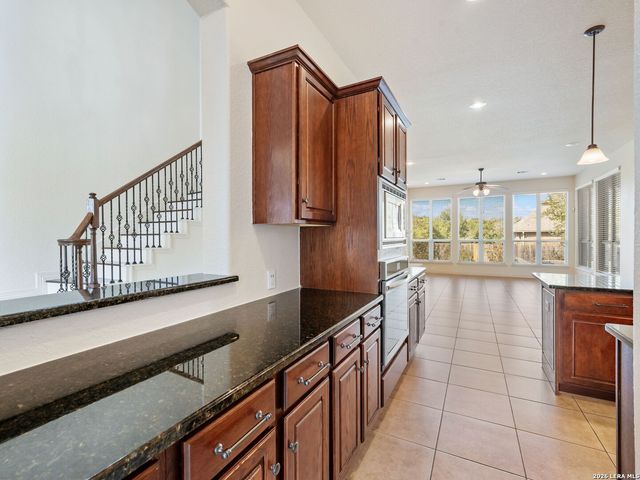 25807 Coronado Ridge, San Antonio, TX 78260