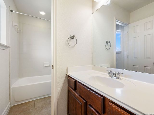 25807 Coronado Ridge, San Antonio, TX 78260