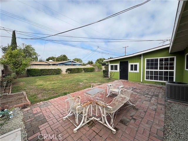 1022 Concord St, Santa Ana, CA 92701