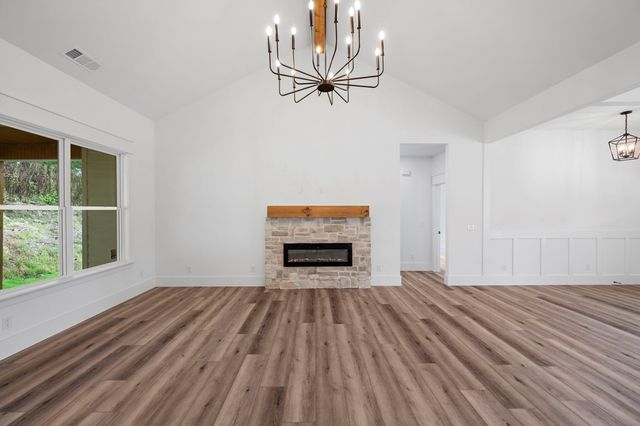 2020 Deer Crossing, Rocky Face, GA 30740