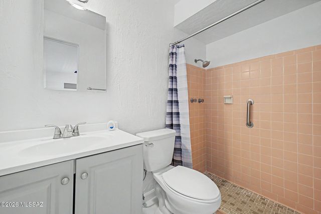 6866 E David Drive, Tucson, AZ 85730