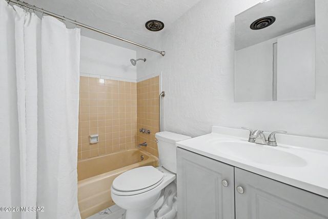 6866 E David Drive, Tucson, AZ 85730