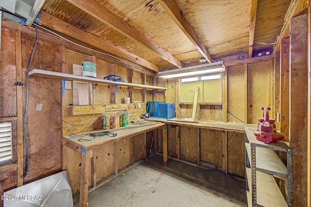 6866 E David Drive, Tucson, AZ 85730