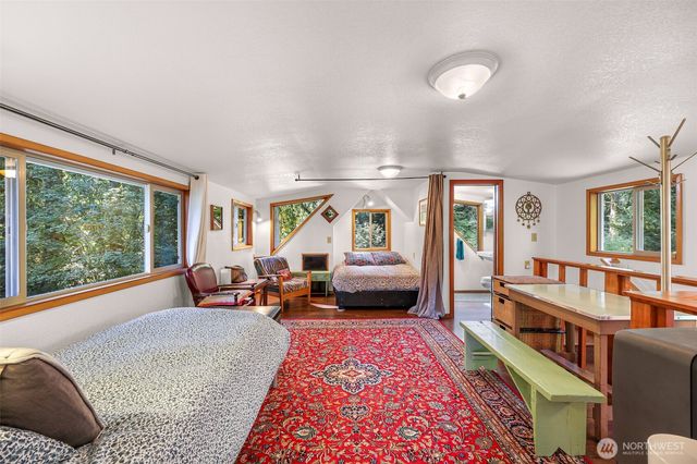 9778 Mt Baker Highway, Deming, WA 98244