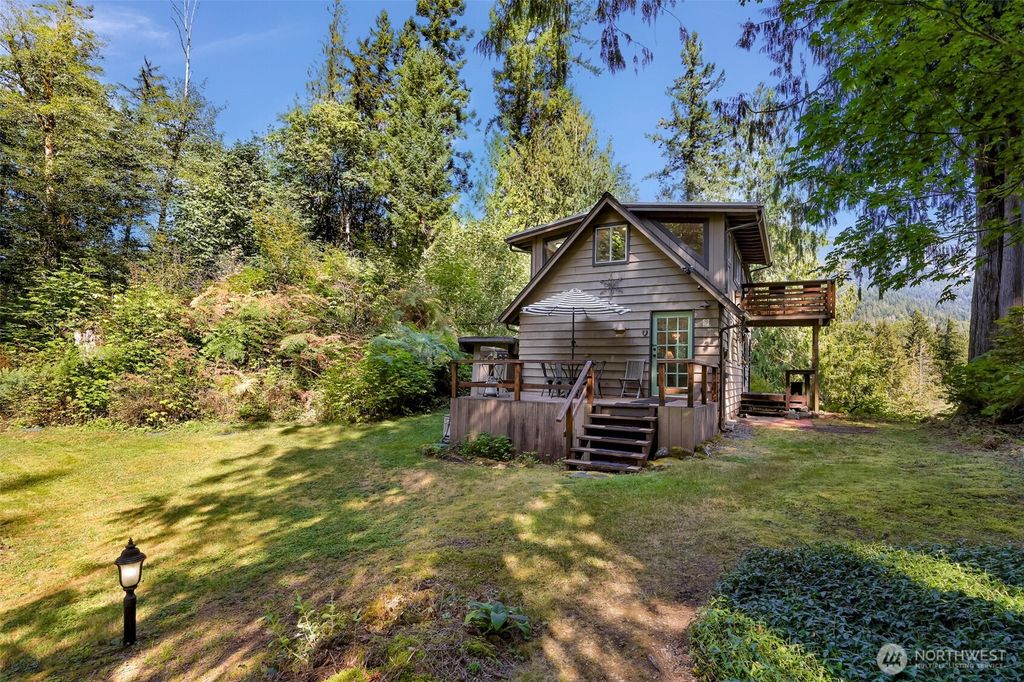9778 Mt Baker Highway, Deming, WA 98244