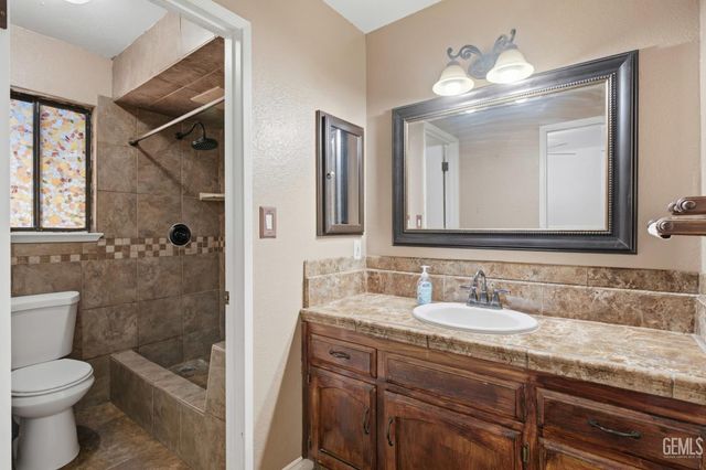 509 Reed Street, Bakersfield, CA 93314