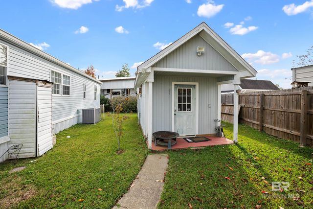 241 Defuniak Loop, Lillian, AL 36549