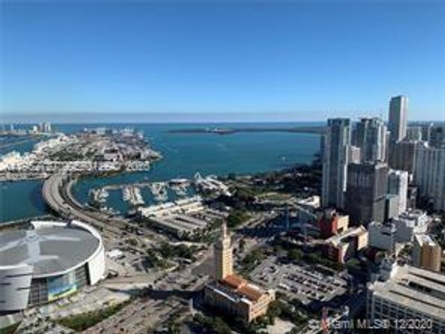 851 NE 1st Ave 3903, Miami, FL 33132