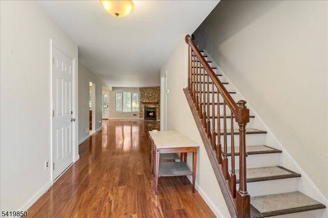 83 Patriots Rd, Parsippany-troy Hills Twp., NJ 07950