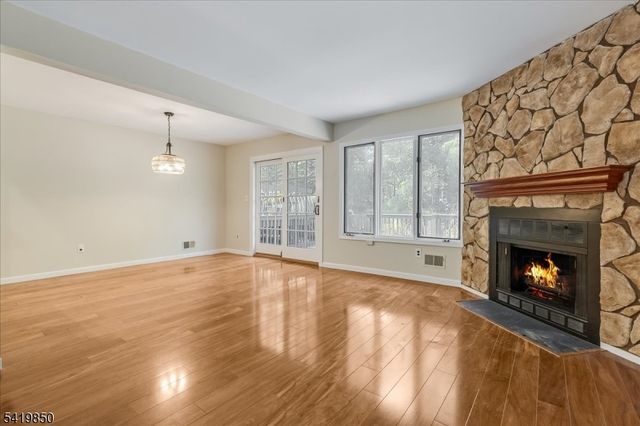 83 Patriots Rd, Parsippany-troy Hills Twp., NJ 07950