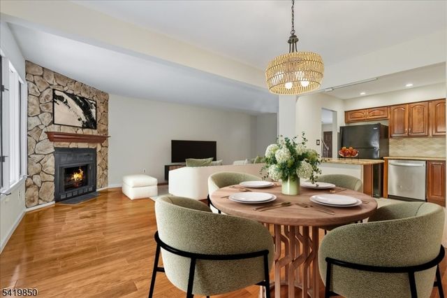 83 Patriots Rd, Parsippany-troy Hills Twp., NJ 07950