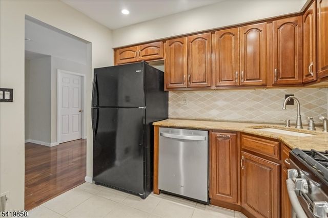 83 Patriots Rd, Parsippany-troy Hills Twp., NJ 07950