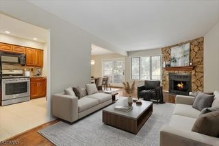 83 Patriots Rd, Parsippany-troy Hills Twp., NJ 07950