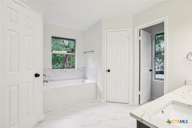 13223 Darwin Lane, Austin, TX 78729