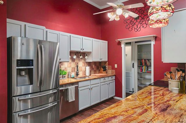 323 Dogwood Court, Versailles, KY 40383