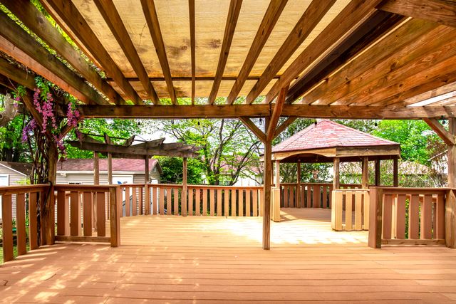 323 Dogwood Court, Versailles, KY 40383