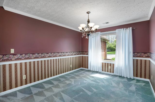 323 Dogwood Court, Versailles, KY 40383
